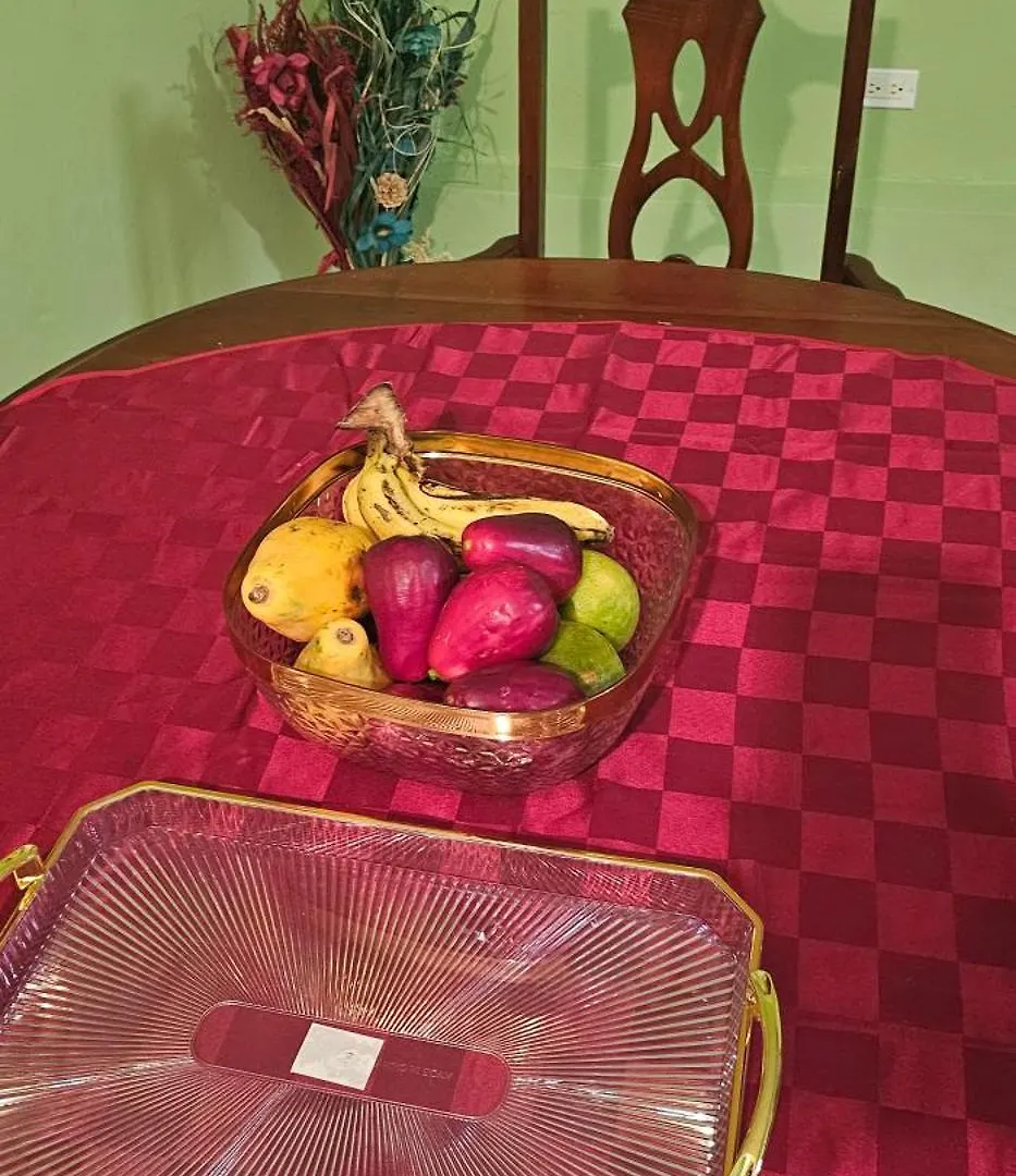 Serenity Corner Mandeville 0*,